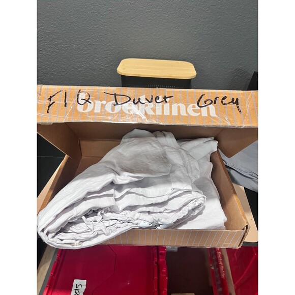 Brooklinen Bed Duvet Faint Light Grey Color Size Full/Queen 100% linen - Picture 1 of 9